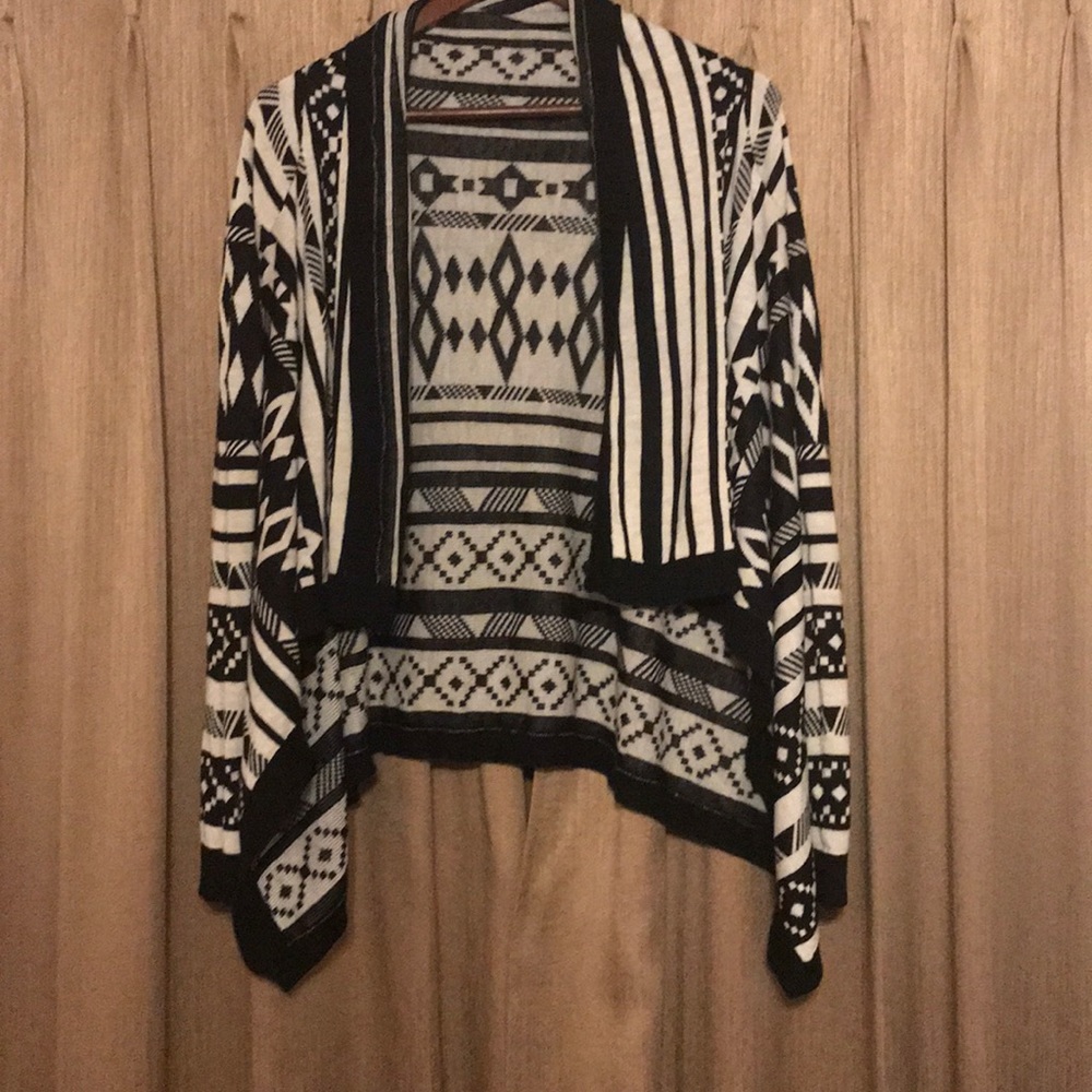 Black and white Aztec print sweater